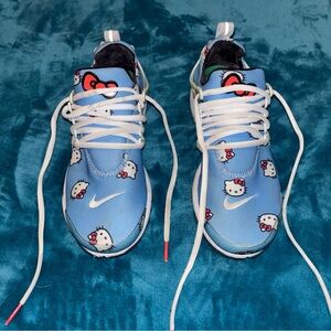 NIKE AIR PRESTO x HELLO KITTY University Blue Black White Crimson SIZE 6 / 7.5 W